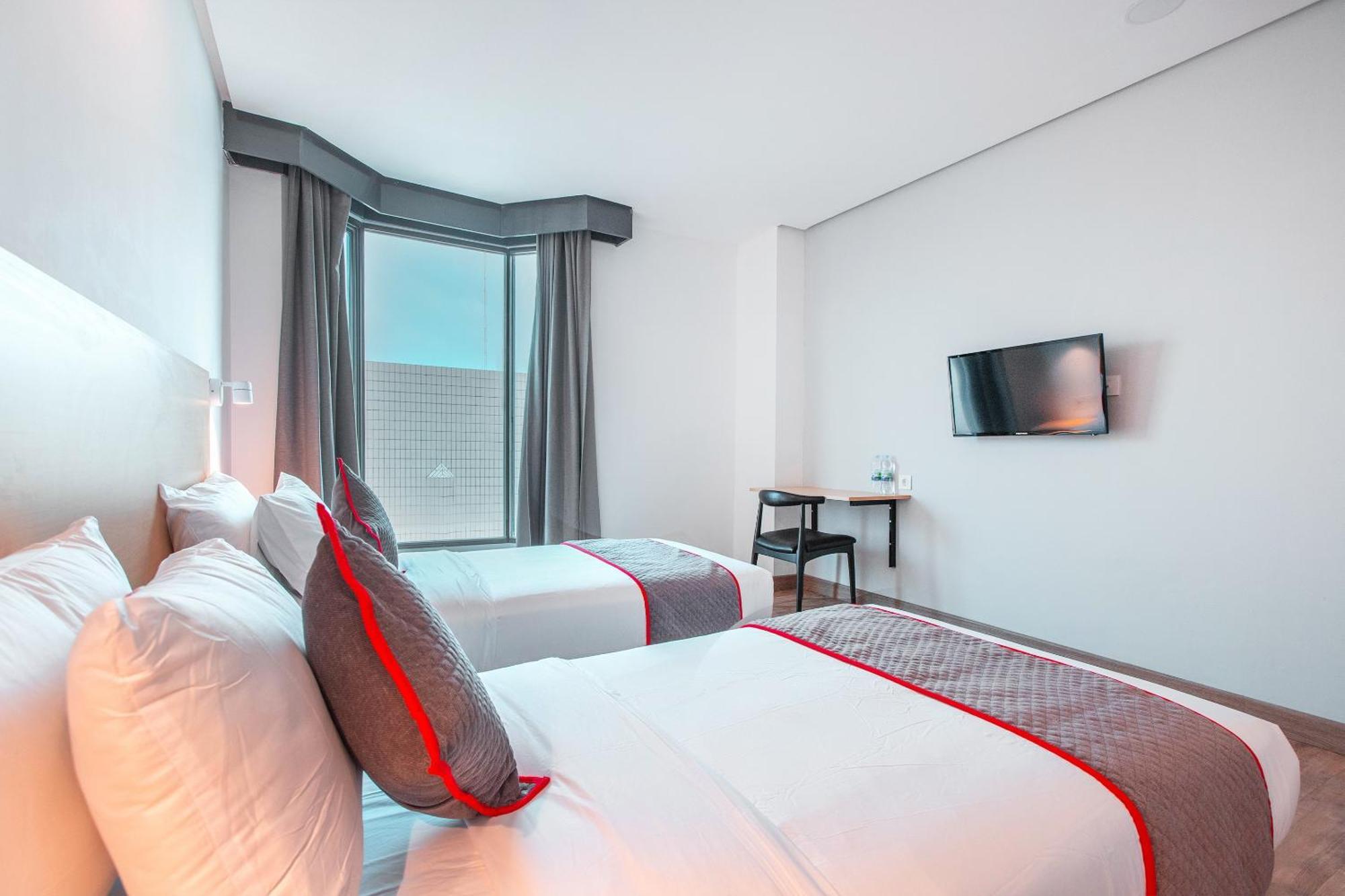 Super Oyo Townhouse 1 Hotel Salemba Jakarta Exterior foto